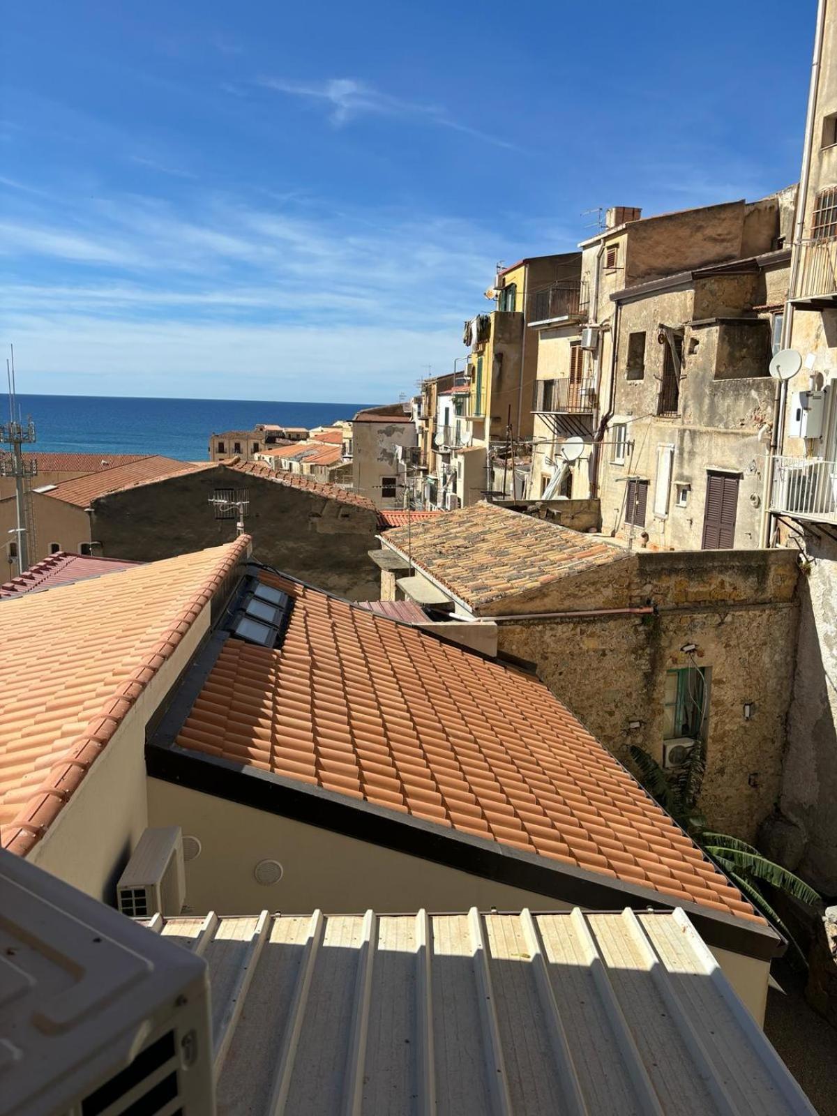 Villa Di Giorgi Apartments Center تْشيفالو المظهر الخارجي الصورة