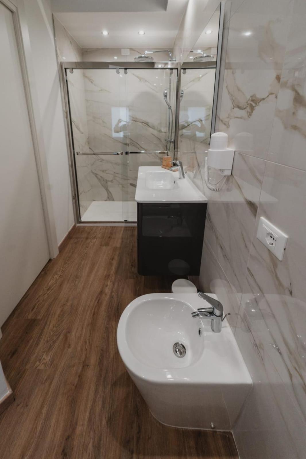 Villa Di Giorgi Apartments Center تْشيفالو المظهر الخارجي الصورة