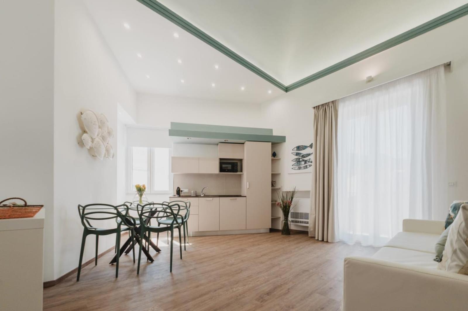 Villa Di Giorgi Apartments Center تْشيفالو المظهر الخارجي الصورة